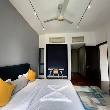 The Mews Residence Twin Towers Kuala Lumpur Exterior photo